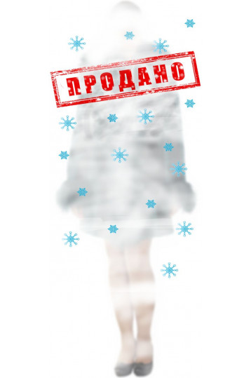 Короткая шуба из мутона изумрудного цвета с отделкой из ламы